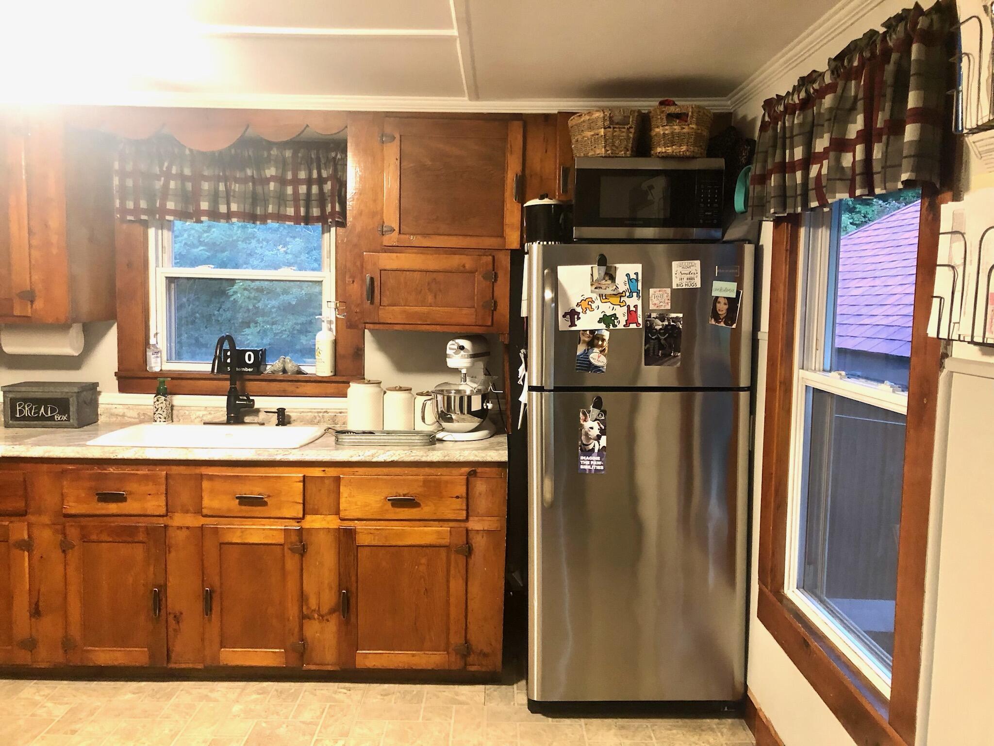 280 Norridgewock Road Fairfield, ME 04937 - Photo 3 of 27 Kitchen