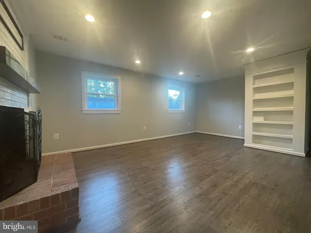 $1,950 | 8719 Jackson Avenue, Manassas, VA 20110