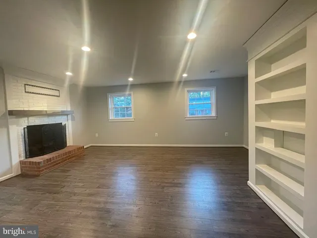 $1,950 | 8719 Jackson Avenue, Manassas, VA 20110