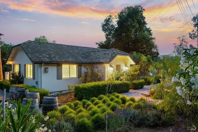 $1,600,000 | 691 Silverado Trail South, St. Helena, CA 94574