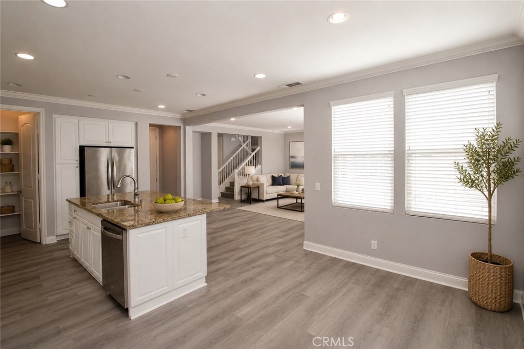 52 Shadowbrook Irvine, CA 92604 - Photo 3 of 13 Photos are virtually staged