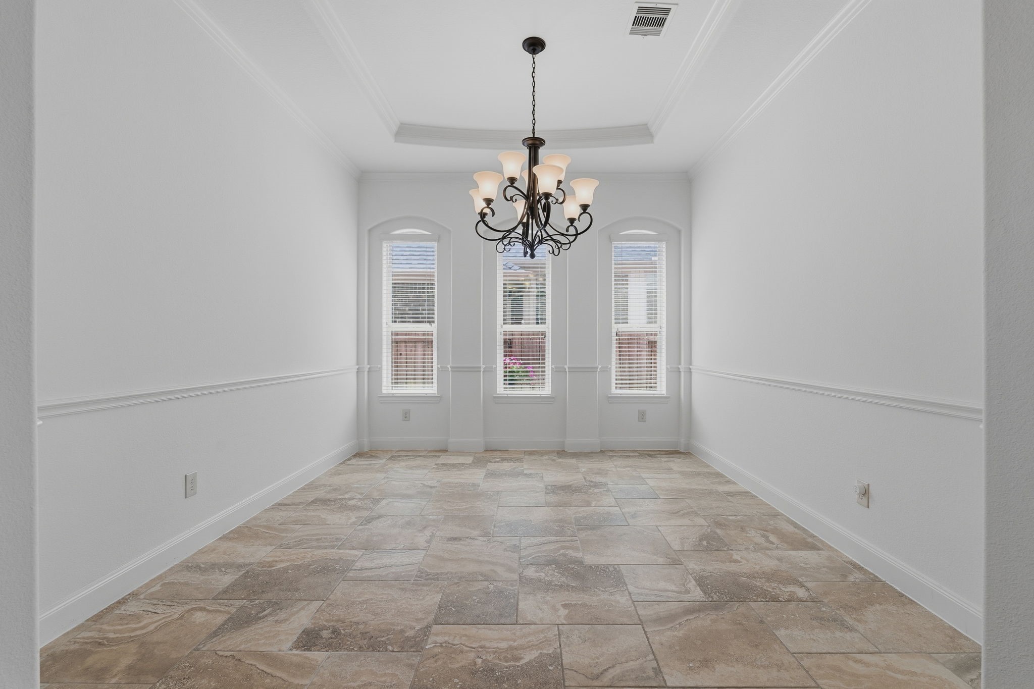 31407 Falling Cedar Court Spring, TX 77386 - Photo 18 of 47 For special occasions or times you wish to make special, this dining room is the space....memories are made here!