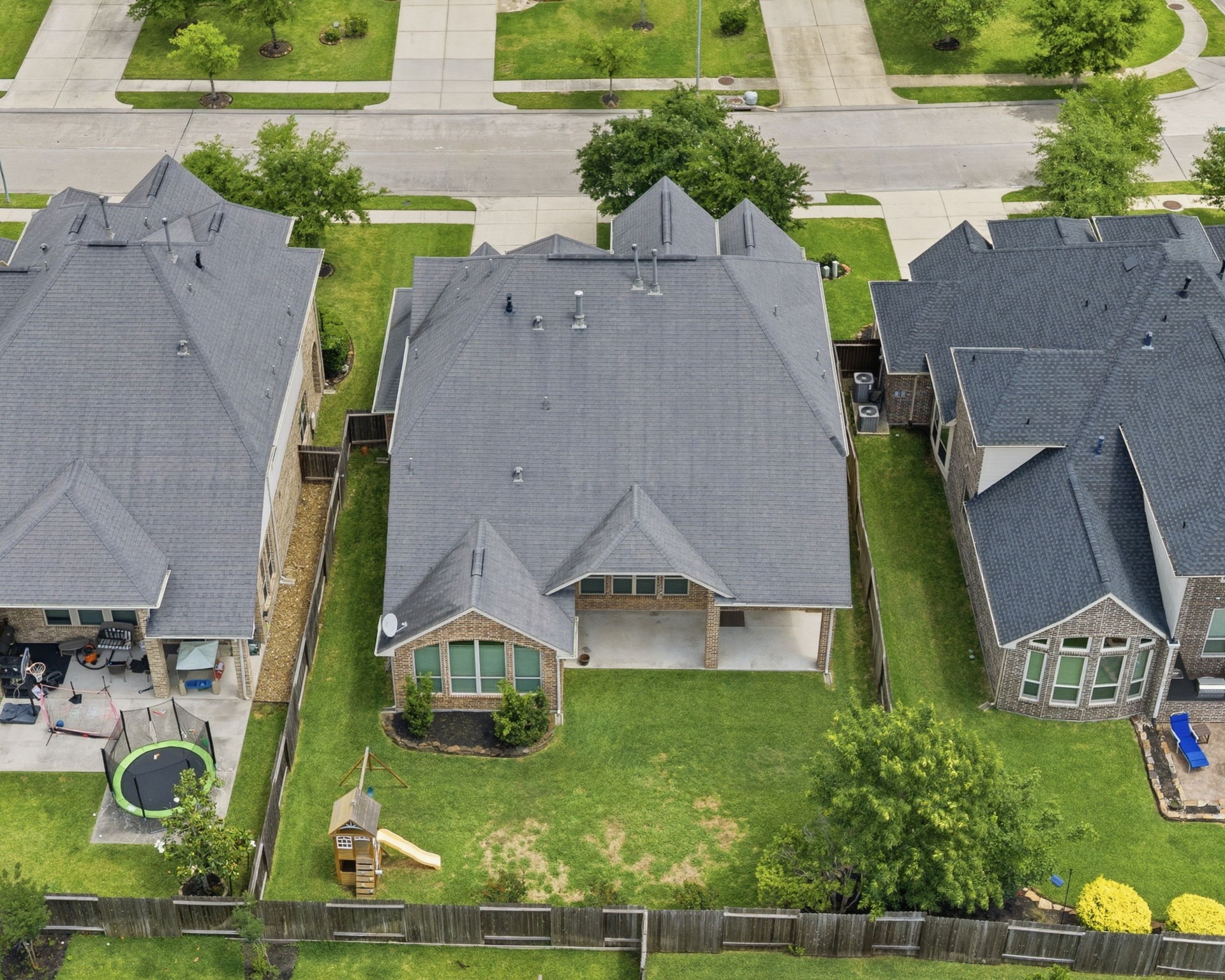 31407 Falling Cedar Court Spring, TX 77386 - Photo 37 of 47 Imagine cooking on the grill, having your family and friends over for a barbeque!