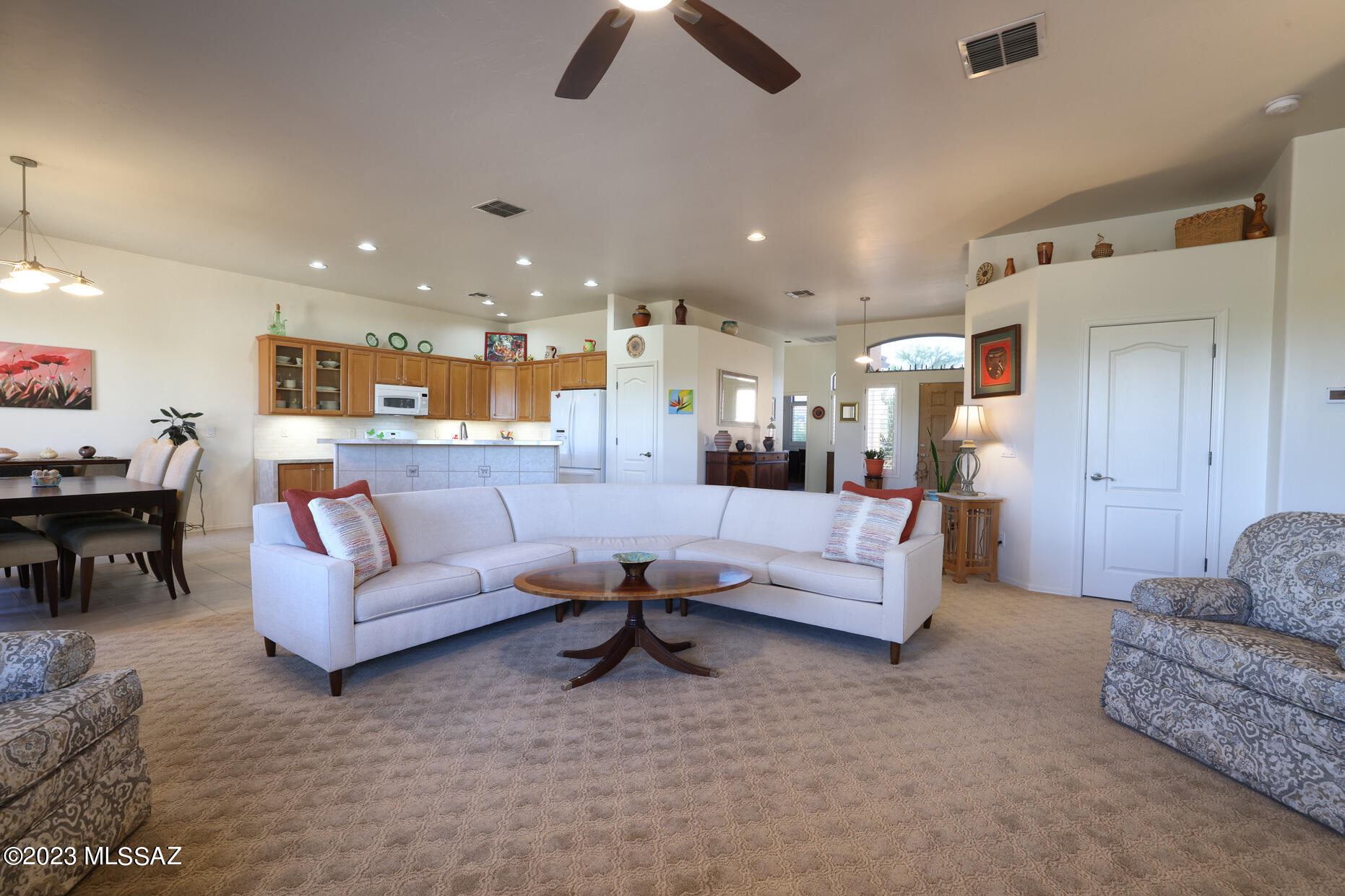 7858 North Rondure Loop Tucson, AZ 85743 - Photo 6 of 40 Gallery Image 6