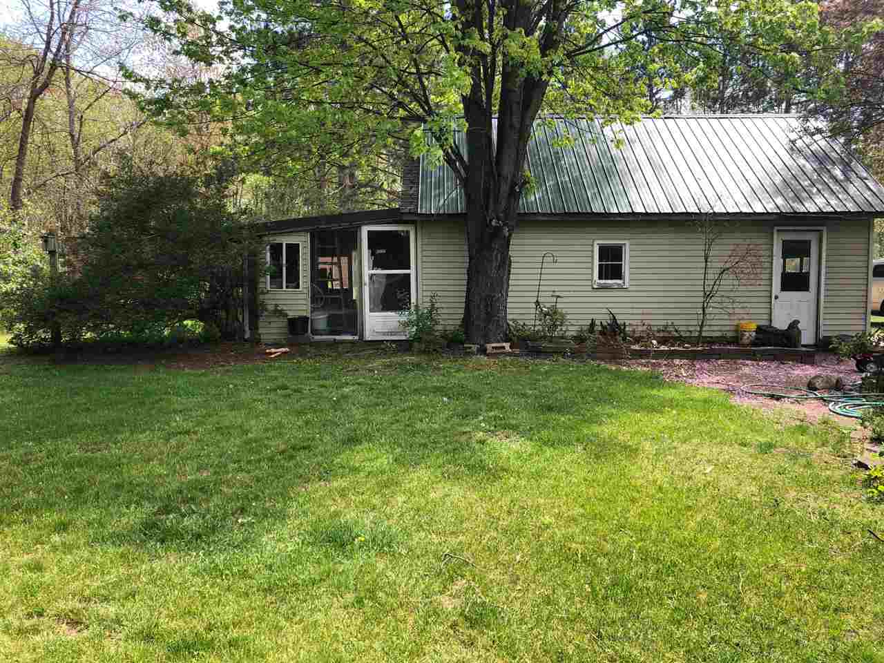 1507 East Brooks Road Midland, MI 48640 - Photo 27 of 31 1874930-26.JPG