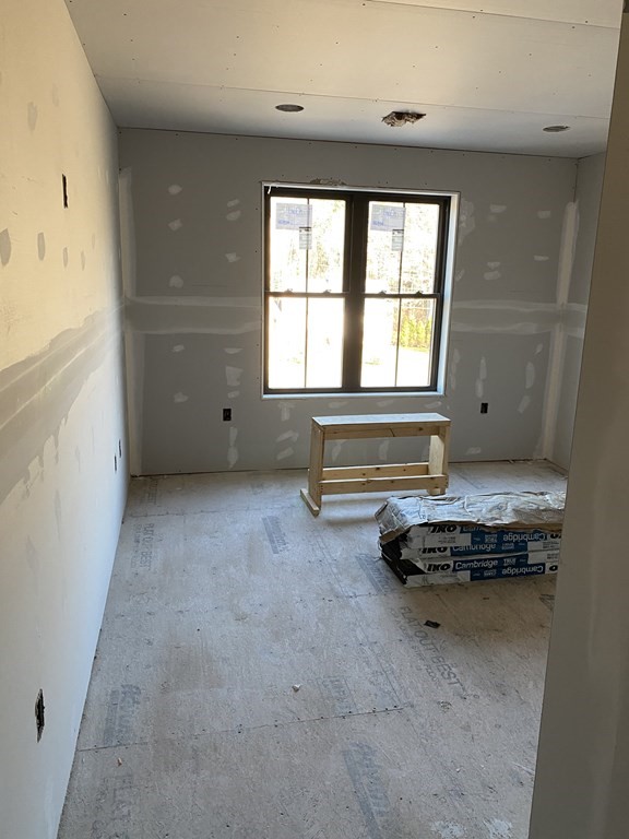 28 Folly Mill Road Salisbury, MA 01952 - Photo 14 of 16 Gallery Image 14