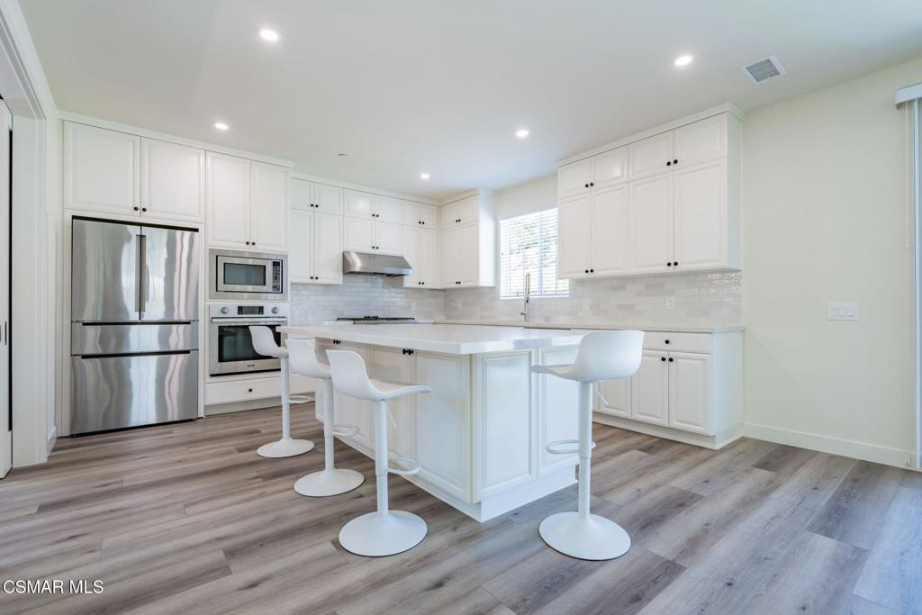 4683 Summit Avenue Simi Valley, CA 93063 - Photo 26 of 76
