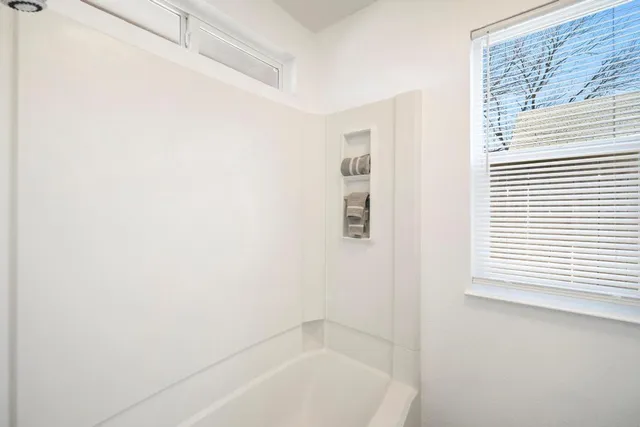 $1,625 | 2614 Howellwood Way, Unit B, Austin, TX 78748