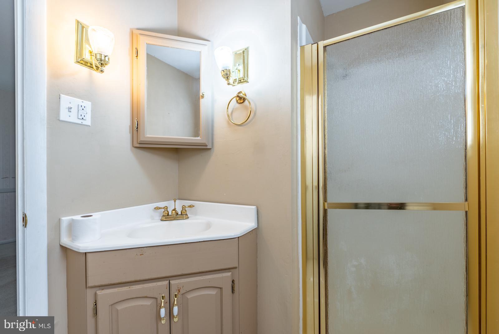 902 Capitol Road Norristown, PA 19403 - Photo 33 of 46 Gallery Image 33