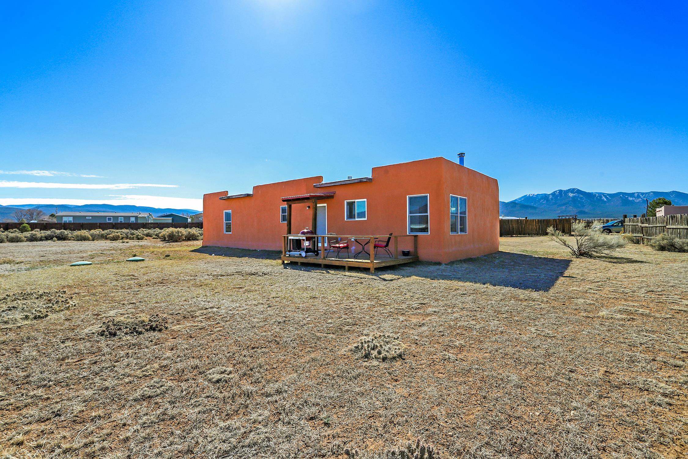 99 West Romero Road Ranchos de Taos, NM 87557 - Photo 22 of 36 Gallery Image 22