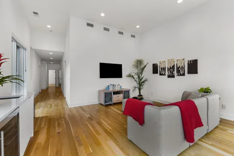 $1,300,000 | 2510 A Barclay Drive, Nashville, TN 37206