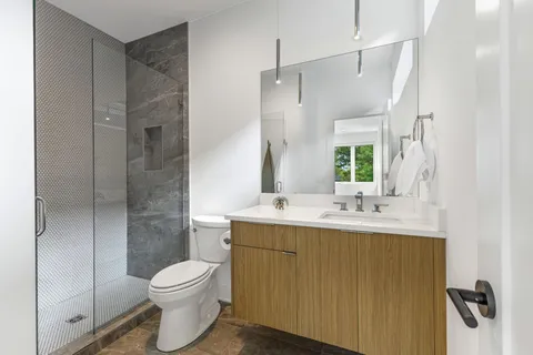 $1,300,000 | 2510 A Barclay Drive, Nashville, TN 37206