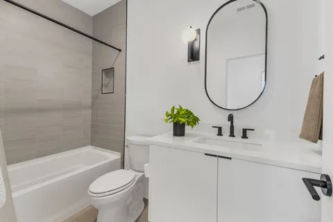 $1,300,000 | 2510 A Barclay Drive, Nashville, TN 37206