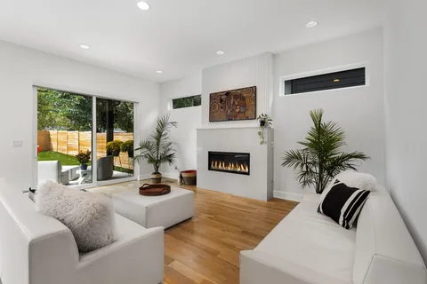 $1,300,000 | 2510 A Barclay Drive, Nashville, TN 37206