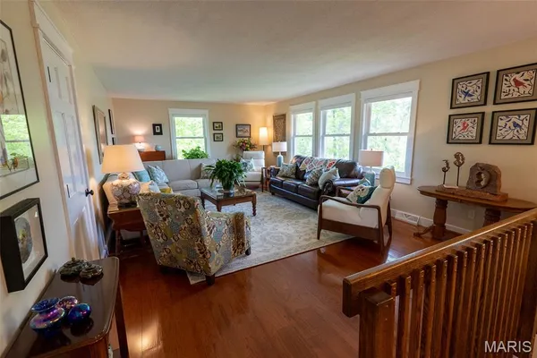 $425,000 | 654 Holmes Lane, Rolla, MO 65401