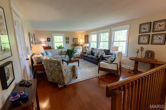 $425,000 | 654 Holmes Lane, Rolla, MO 65401