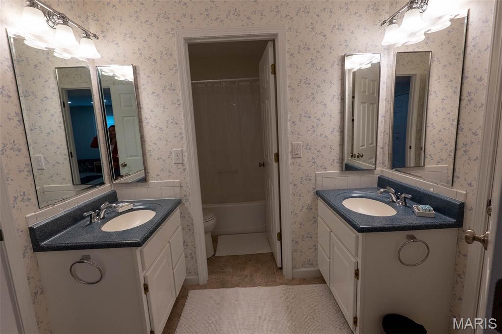 654 Holmes Lane Rolla, MO 65401 - Photo 29 of 33