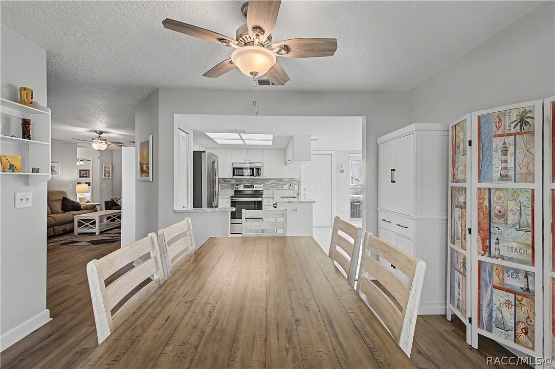 6761 Pearleaf Court Spring Hill, FL 34606 - Photo 12 of 46