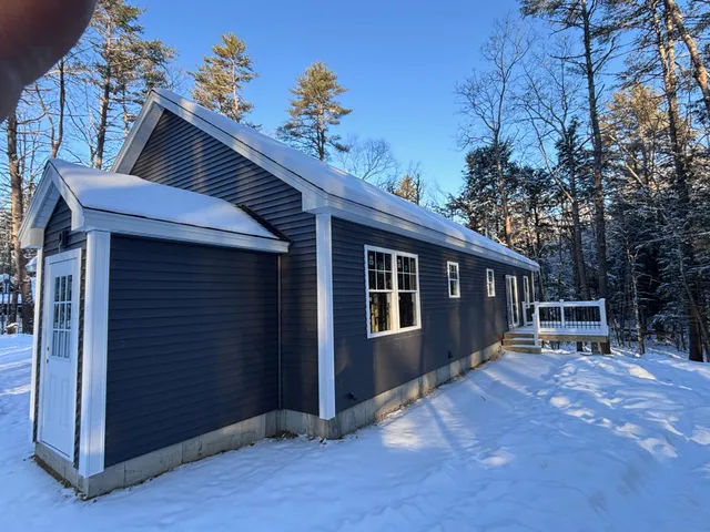 $450,000 | 240 Leisure Lane, Limerick, ME 04048
