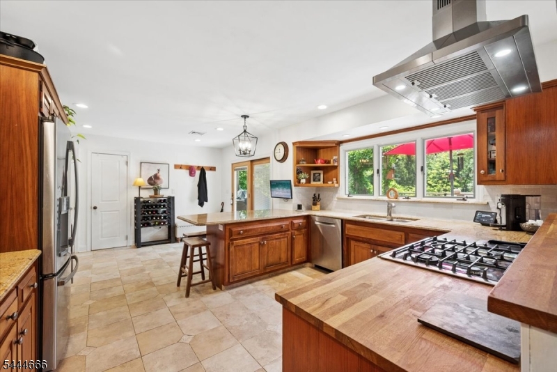 74 Radtke Road Randolph, NJ 07869 - Photo 11 of 41