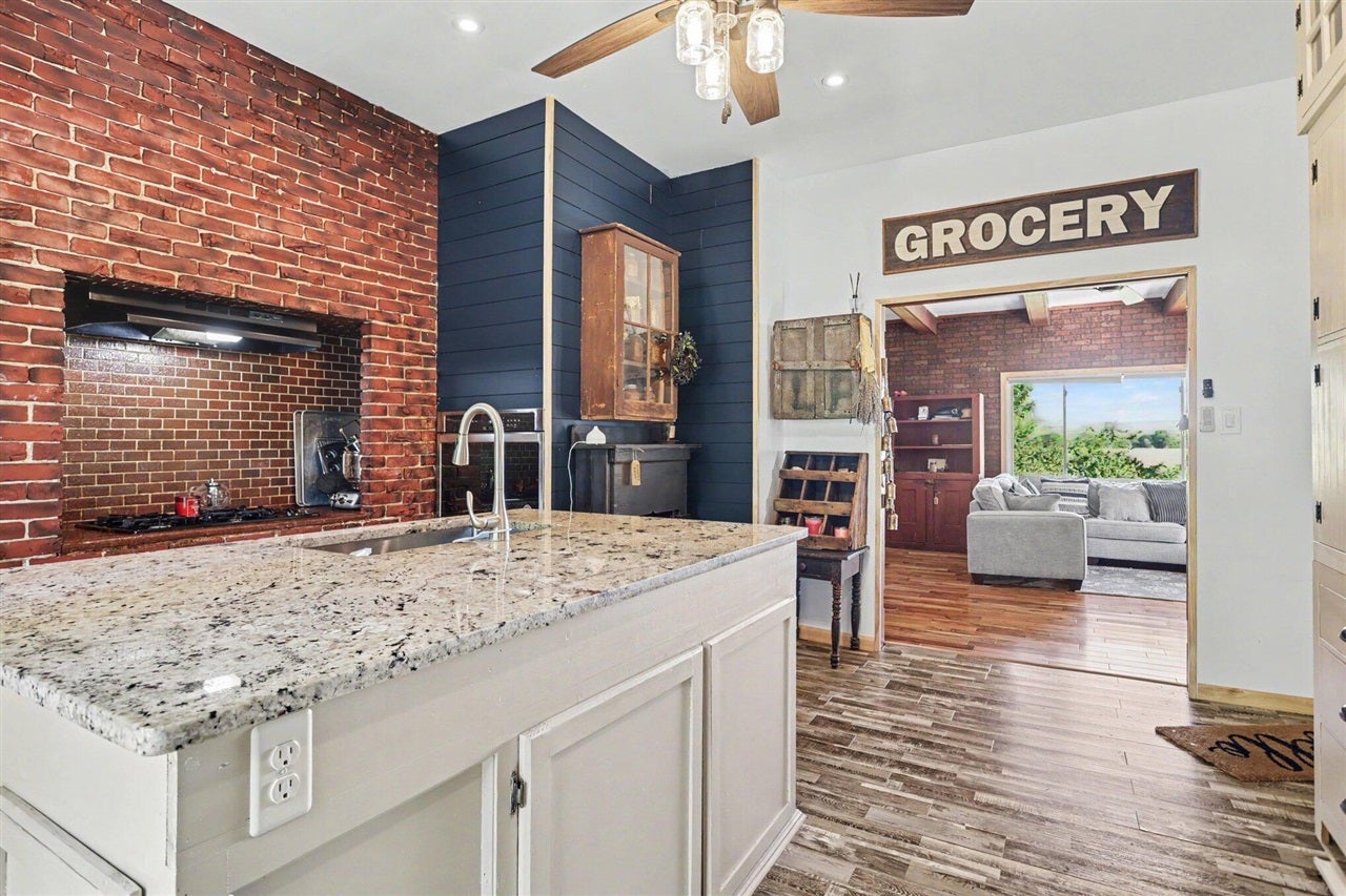 55686 Parkville Road Mendon, MI 49072 - Photo 10 of 47 Gallery Image 10