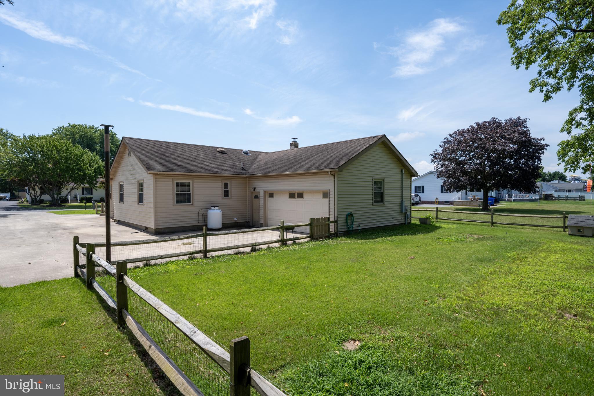 private fenced in back yard, 2 car garage++