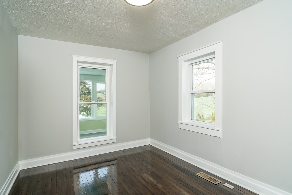 1027 Natural Chimney Road Mount Solon, VA 22843 - Photo 5 of 31 Gallery Image 5