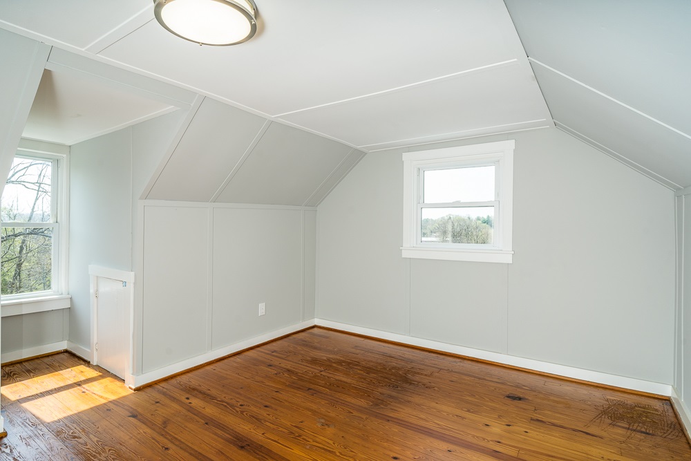 1027 Natural Chimney Road Mount Solon, VA 22843 - Photo 9 of 31 Gallery Image 9