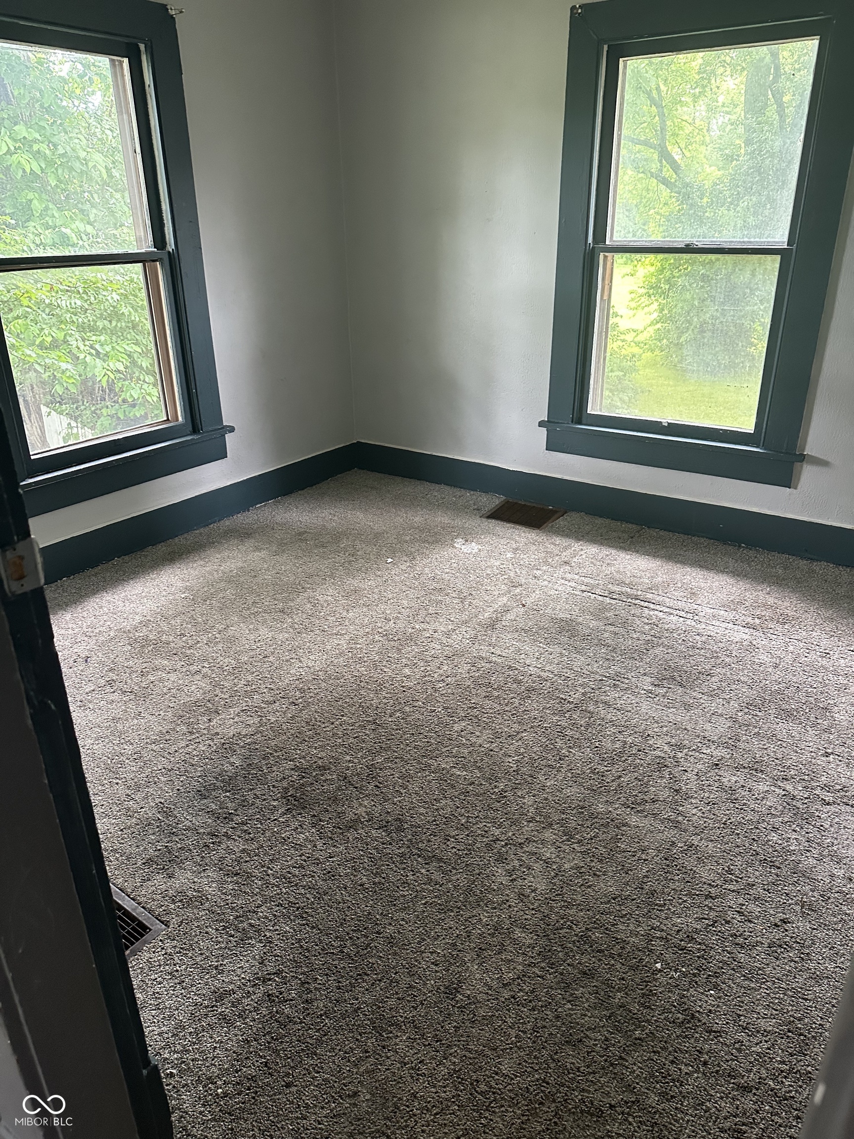 1238 East Thompson Road Indianapolis, IN 46227 - Photo 9 of 24