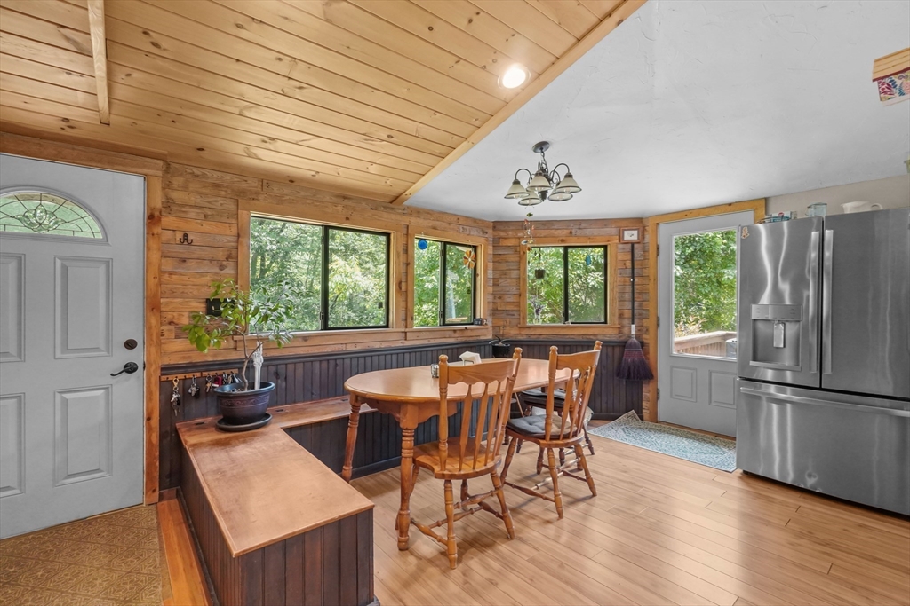 12 Juniper Road Lakeville, MA 02347 - Photo 6 of 42