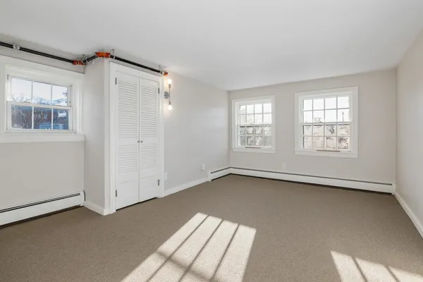 $3,350 | 205 Market Street, Unit 6, Portsmouth, NH 03801