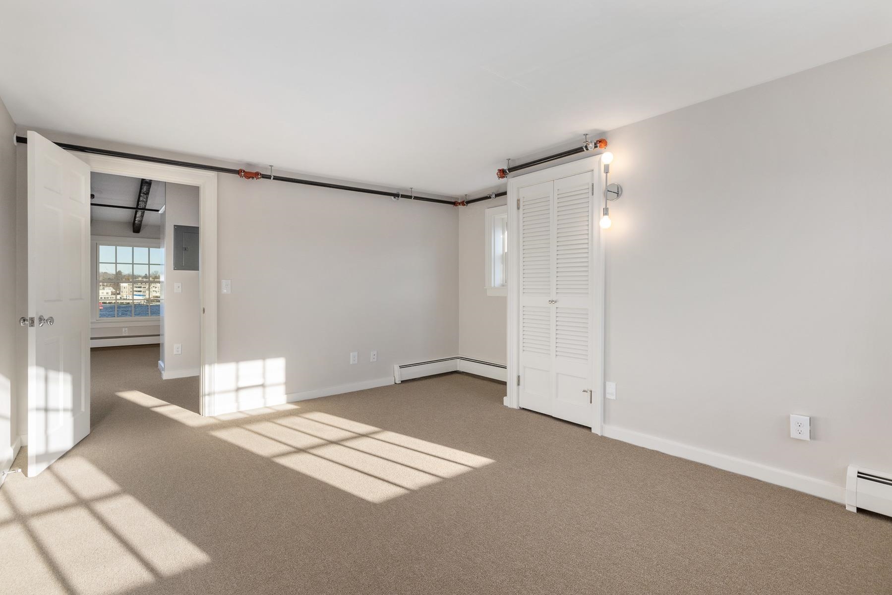 205 Market Street, Unit 6 Portsmouth, NH 03801 - Photo 13 of 20