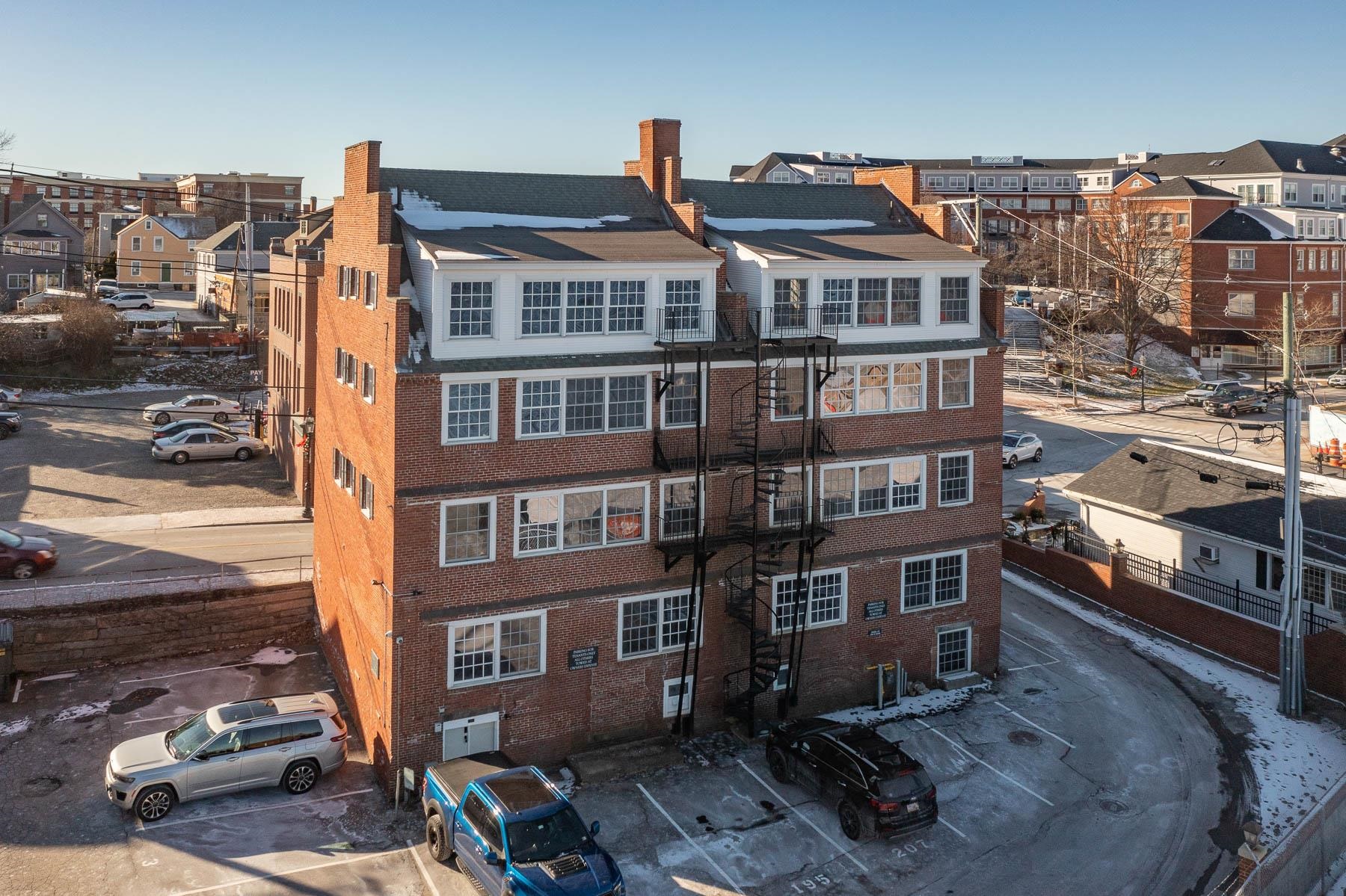 205 Market Street, Unit 6 Portsmouth, NH 03801 - Photo 4 of 20