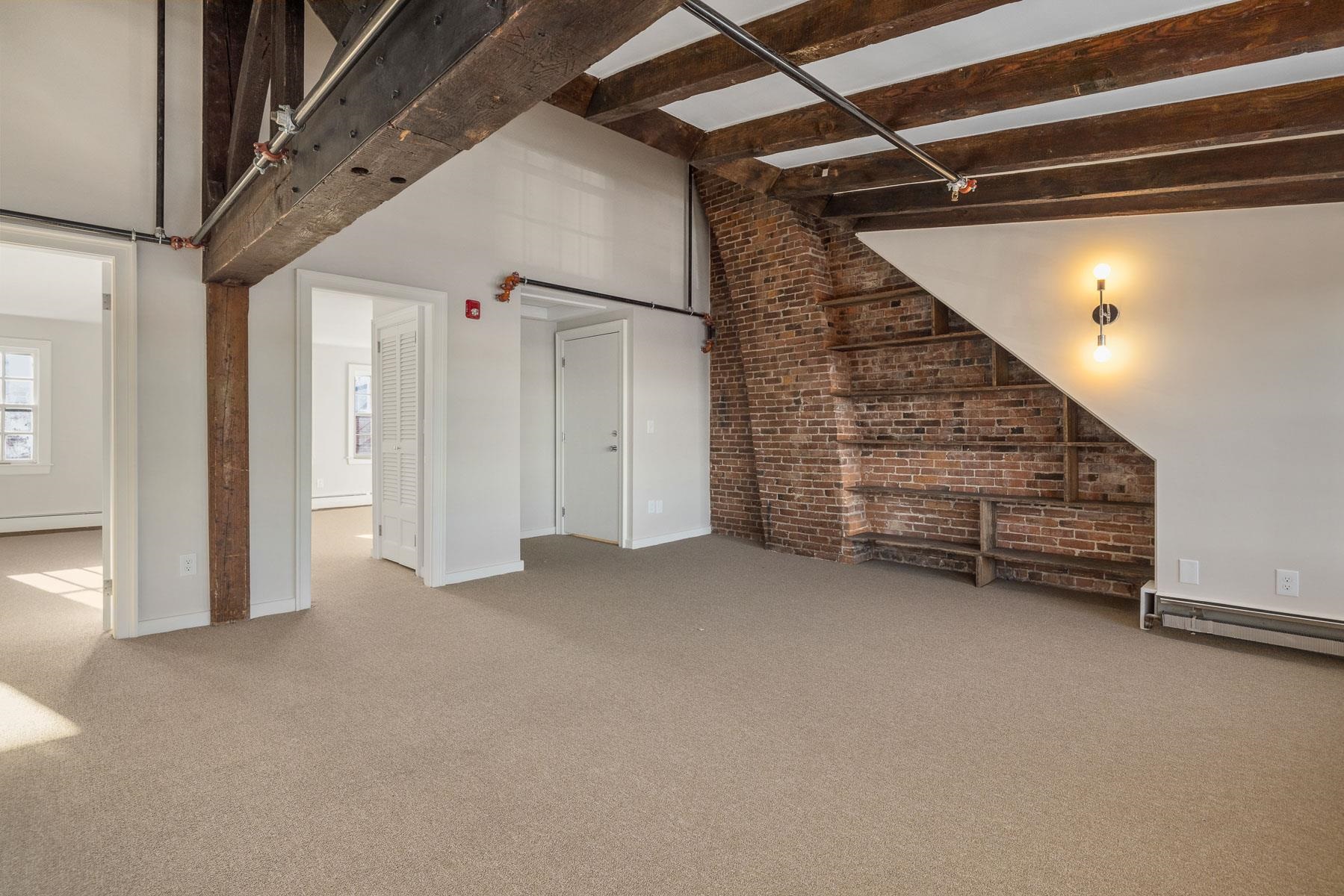 205 Market Street, Unit 6 Portsmouth, NH 03801 - Photo 8 of 20