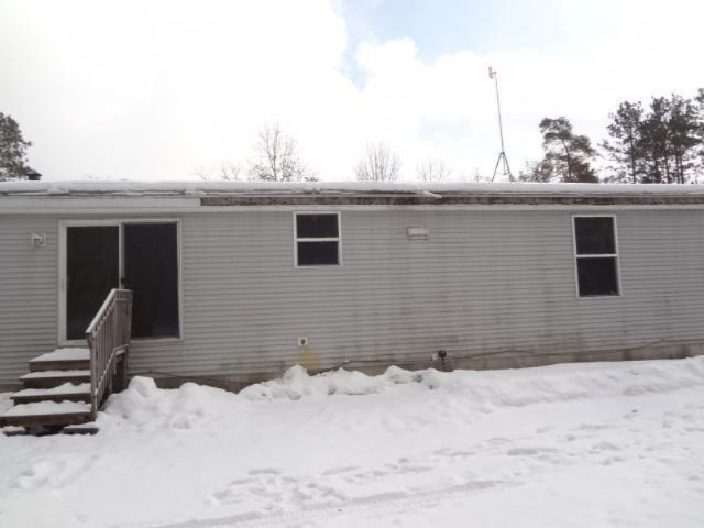 8191 Jones Road Howard City, MI 49329 - Photo 3 of 20 018