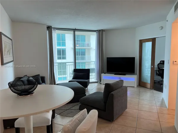 $355,000 | 9066 Southwest 73rd Court, Unit 1703, Miami, FL 33156