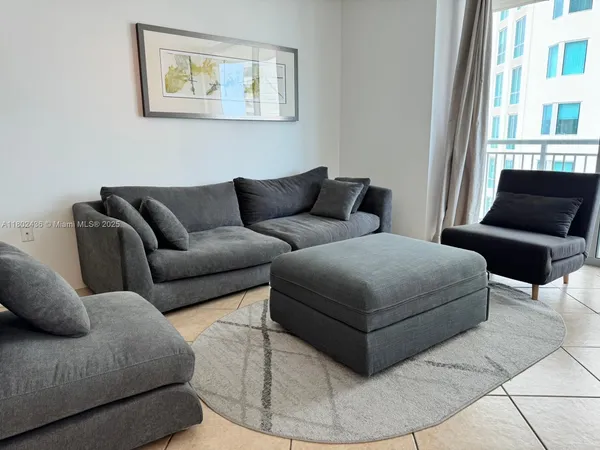 $355,000 | 9066 Southwest 73rd Court, Unit 1703, Miami, FL 33156