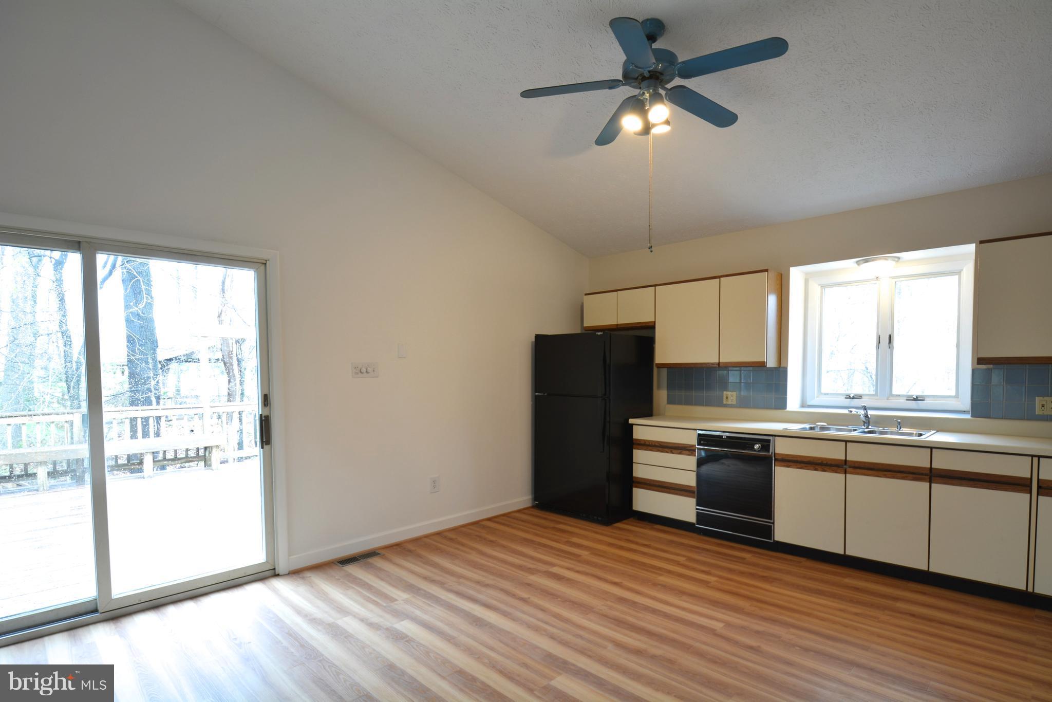 28409 Kemptown Road Damascus, MD 20872 - Photo 21 of 28 ATTACHED CARETAKER/IN LAW QUARTERS