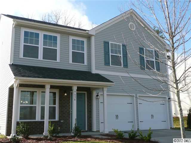 9634 Fernspray Road, Unit 75 Charlotte, NC 28215 - Photo 1 of 6 Gallery Image 1