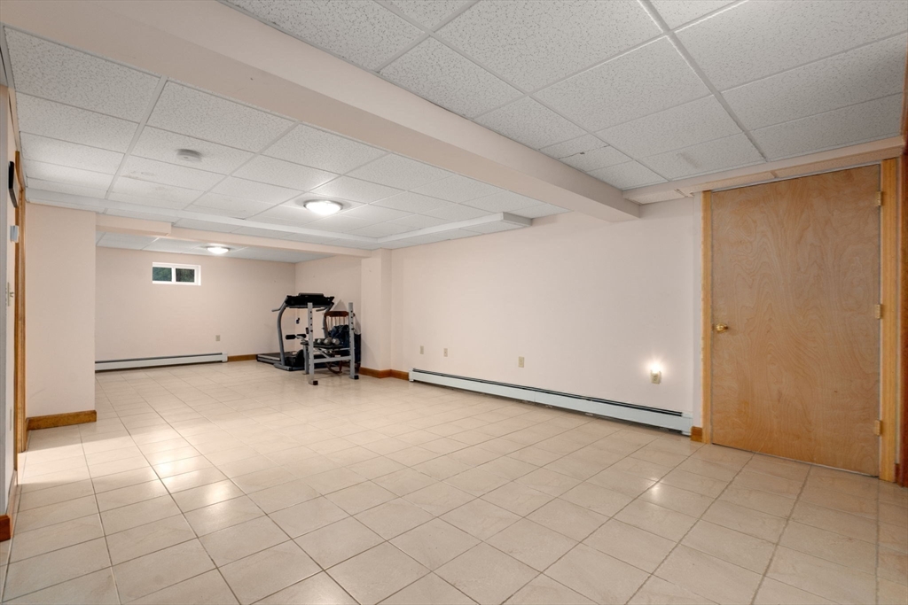 15 Walton Street Wakefield, MA 01880 - Photo 30 of 39