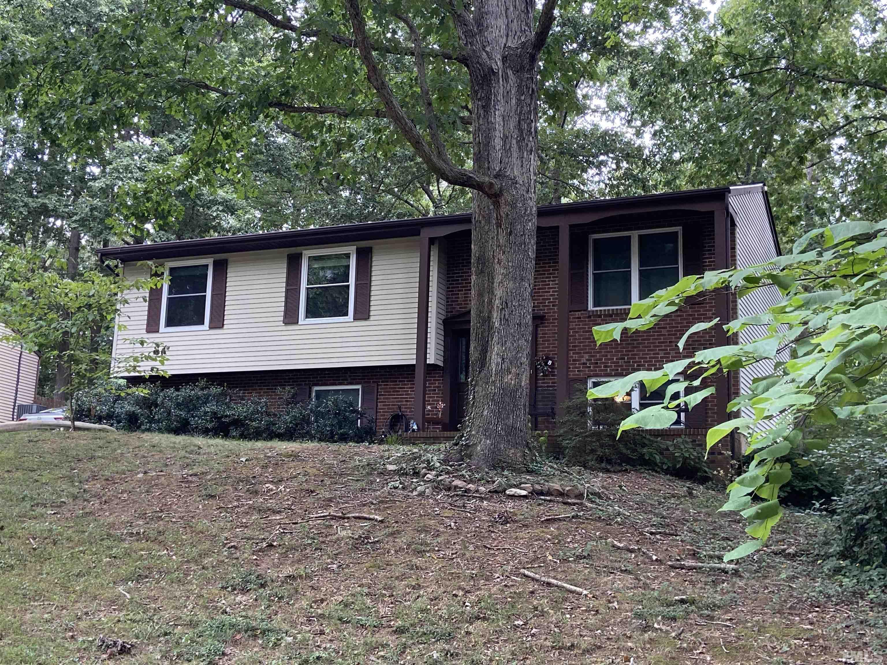 2025 Shenandoah Road Raleigh, NC 27603 - Photo 3 of 41 Gallery Image 3