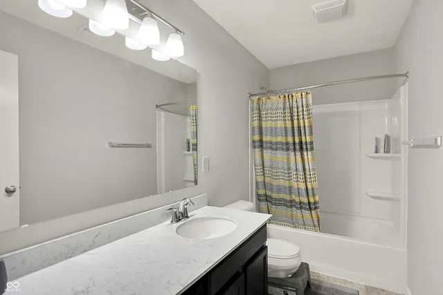 $379,990 | 1333 Old Heritage Place, Greenwood, IN 46143