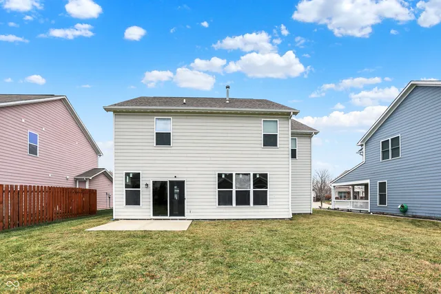 $379,990 | 1333 Old Heritage Place, Greenwood, IN 46143