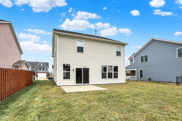 $379,990 | 1333 Old Heritage Place, Greenwood, IN 46143