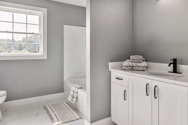 $1,049,000 | 6 April Way, Millis, MA 02054