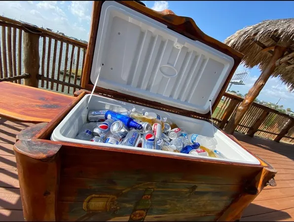 $2,500 | 3391 Highway 6, Hitchcock, TX 77563