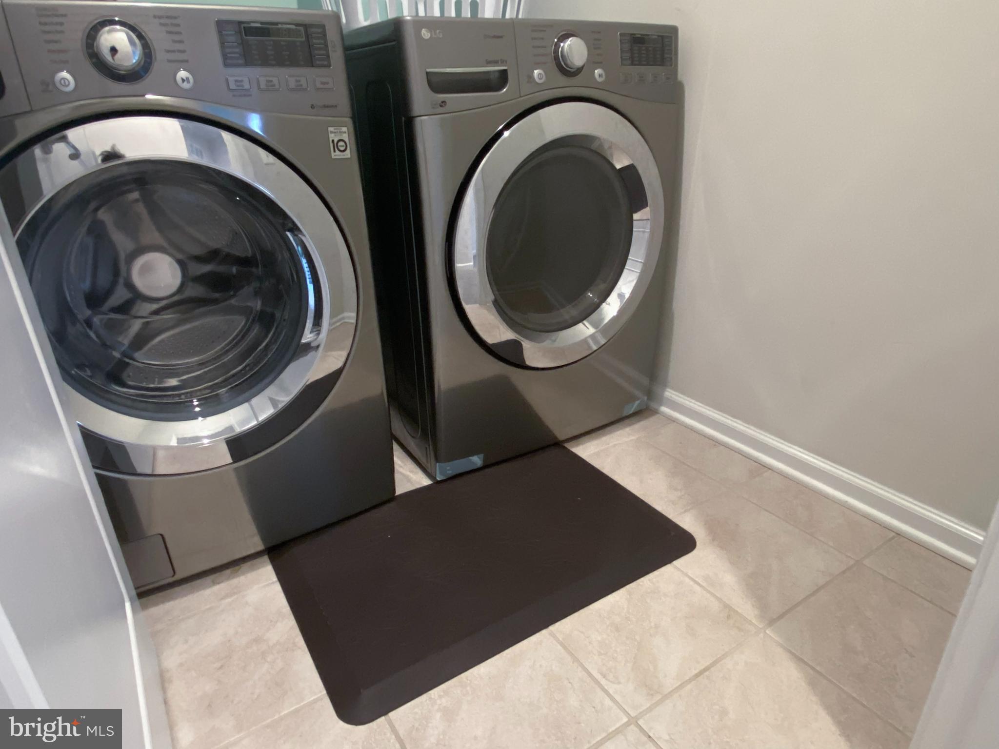 10200 Aerospace Road Lanham, MD 20706 - Photo 4 of 15 Laundry room