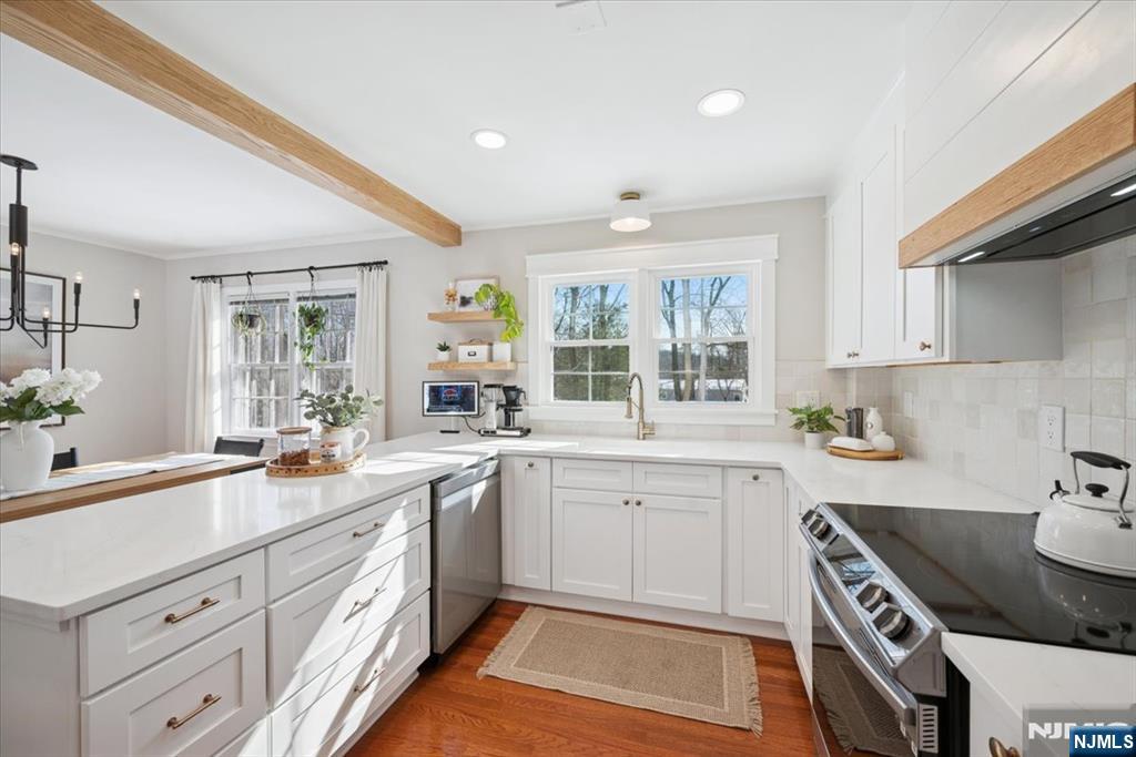 24 Raynor Road Morris Township, NJ 07960 - Photo 14 of 33