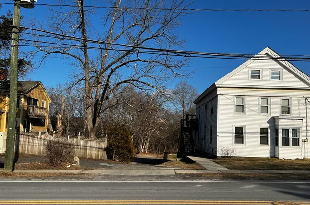 $150,000 | 335 Pleasant Street, Windham, CT 06226