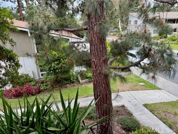 $215,000 | 367 Avenida Castilla, Unit N, Laguna Woods, CA 92637